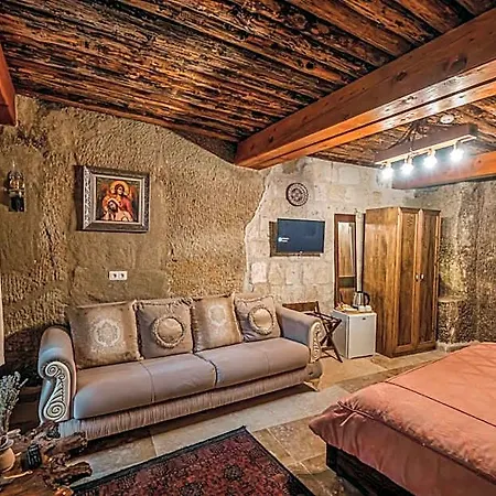 Hotel Belenus Cave House *