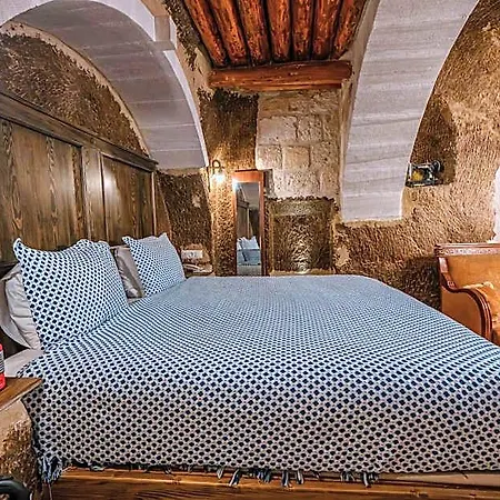 Belenus Cave House