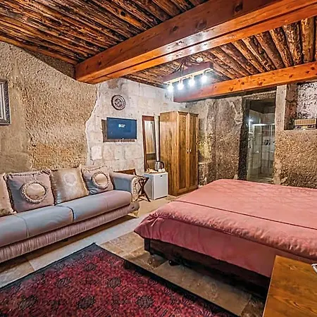 Belenus Cave House Mustafapasa