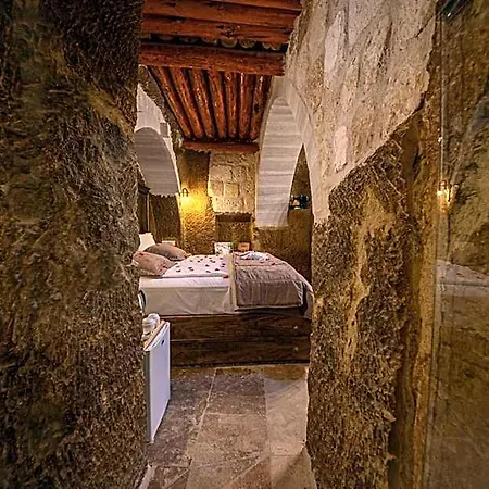 Belenus Cave House Mustafapasa
