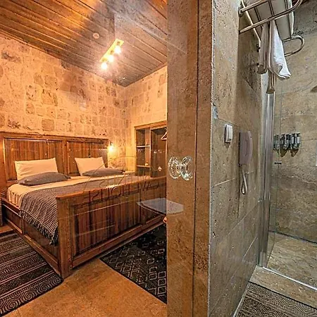 Belenus Cave House